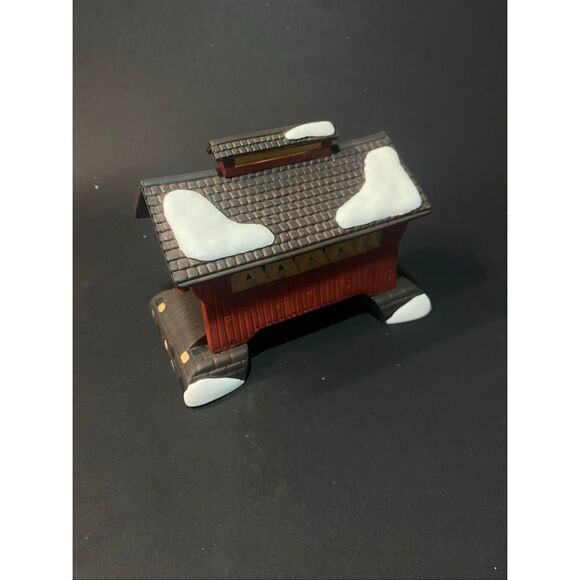 Department 56 Red Covered Bridge - Picture 5 of 7